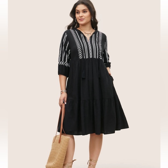 BloomChic Plus Size 2XL Geometric Bandana Print Knot Neck Tassel Trim Dress us18 - Picture 1 of 7